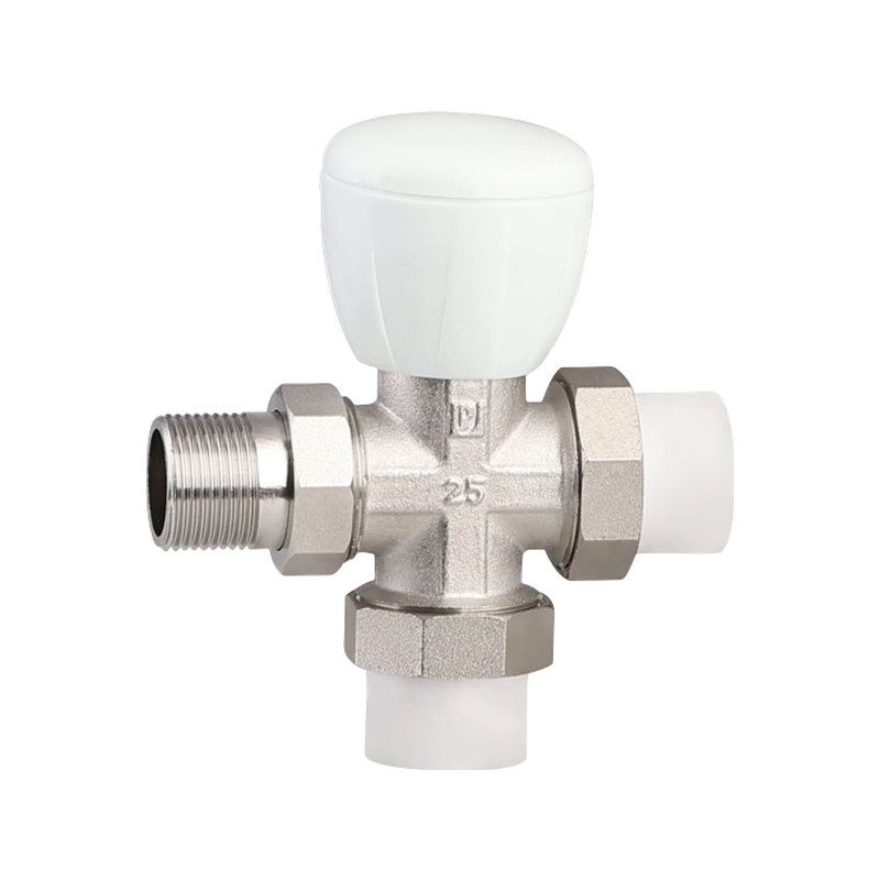 IS09001 Контролируемый термостат Латунный клапан радиатора на 1/2 дюйма